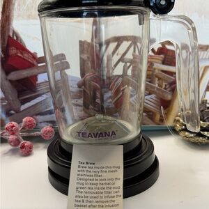 Teavana Clear Tea Brew Mug with Black Base and Handle. A Simple Way to Brew Tea